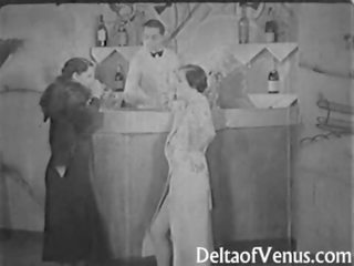 Asli ketinggalan zaman xxx film 1930s - seks dua wanita  satu pria seks tiga orang