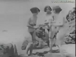 1928 vuosikerta kanssa a stripling vakoilusta tytöt päällä the ranta